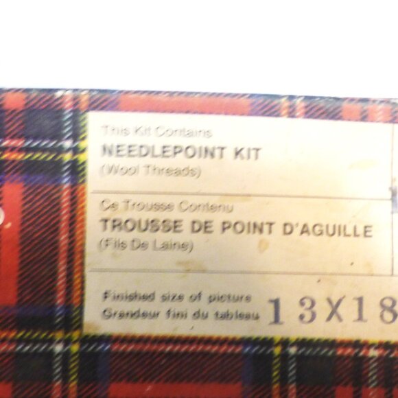 13 x 18 Jean McIntosh NEEDLEPOINT KIT Wood Threads M-179 Vintage Needlepoint - Picture 3 of 5